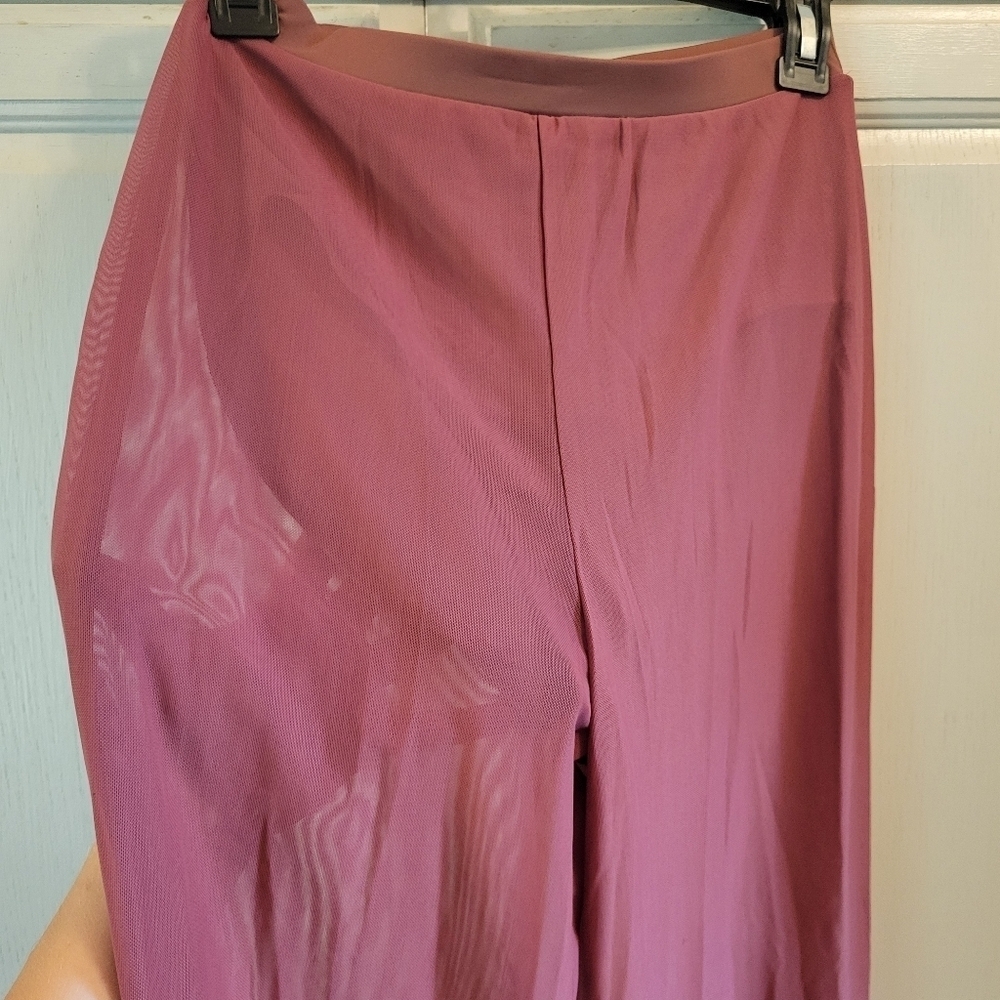 Weissmans Golden Hour 2pc Crop Top And Sheer Pant Set - Picture 7 of 10